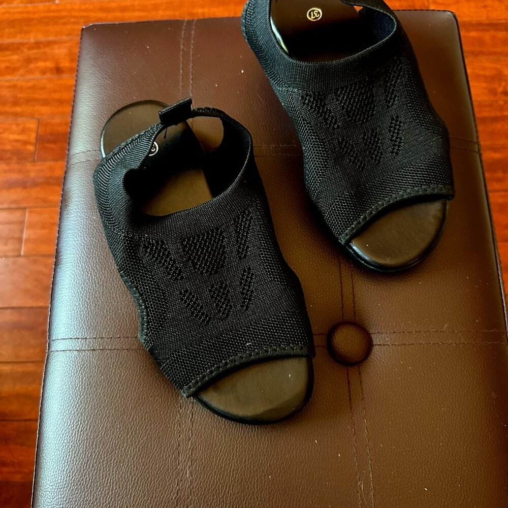 Comfortable sandals